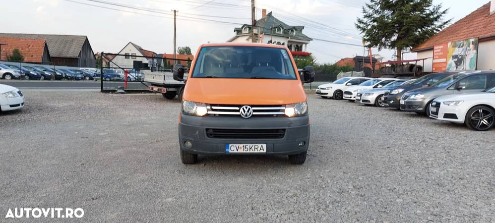 Volkswagen Transporter - 2