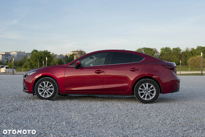 Mazda 3 - 4