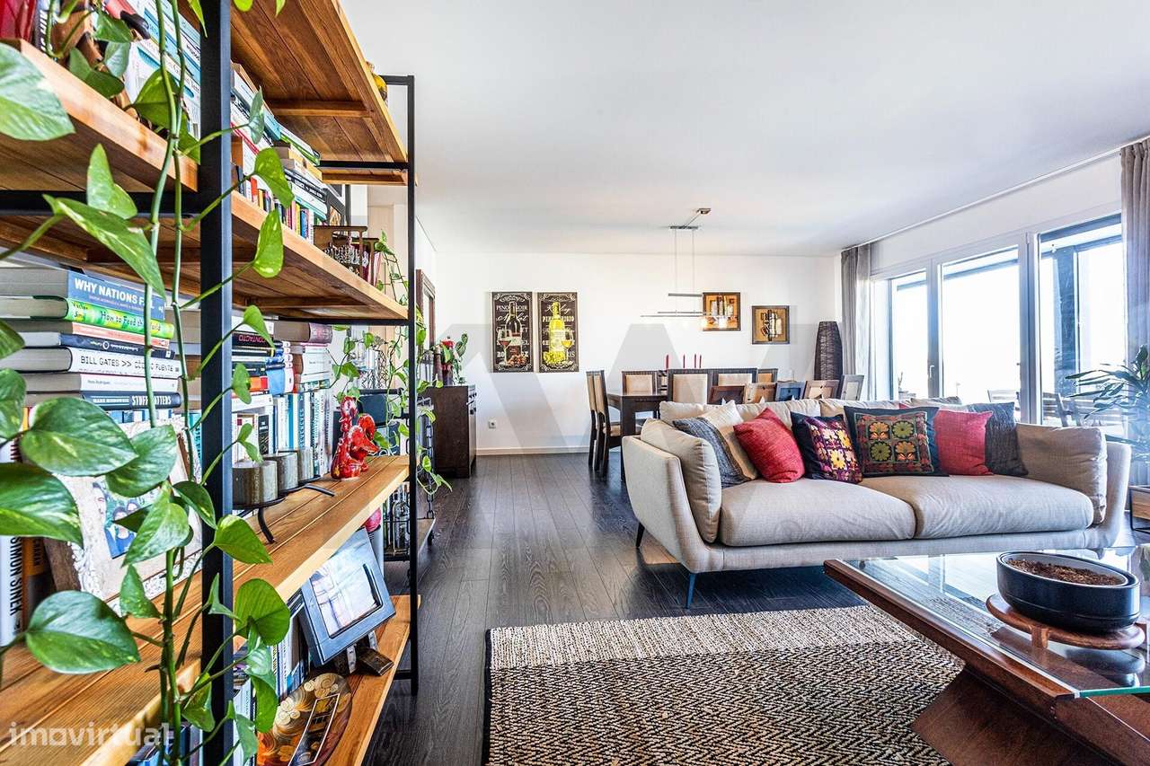 T4 de Prestígio na Parede, em Cascais - O Luxo de Viver a Passos do Ma - Grande imagem: 5/30