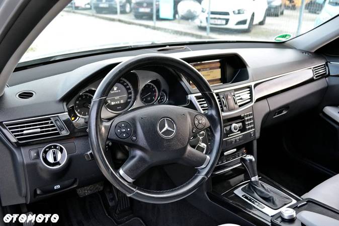 Mercedes-Benz Klasa E 250 CGI BlueEffICIENCY Avantgarde - 10