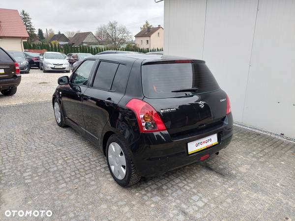 Suzuki Swift 1.3 Comfort - 12