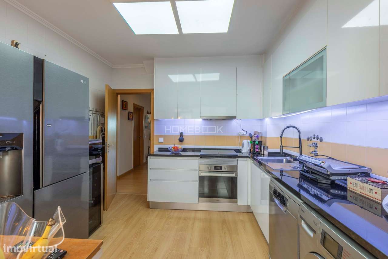 Duplex T3+1,  piscina, box e Autossuficiência Energética - Grande imagem: 4/39