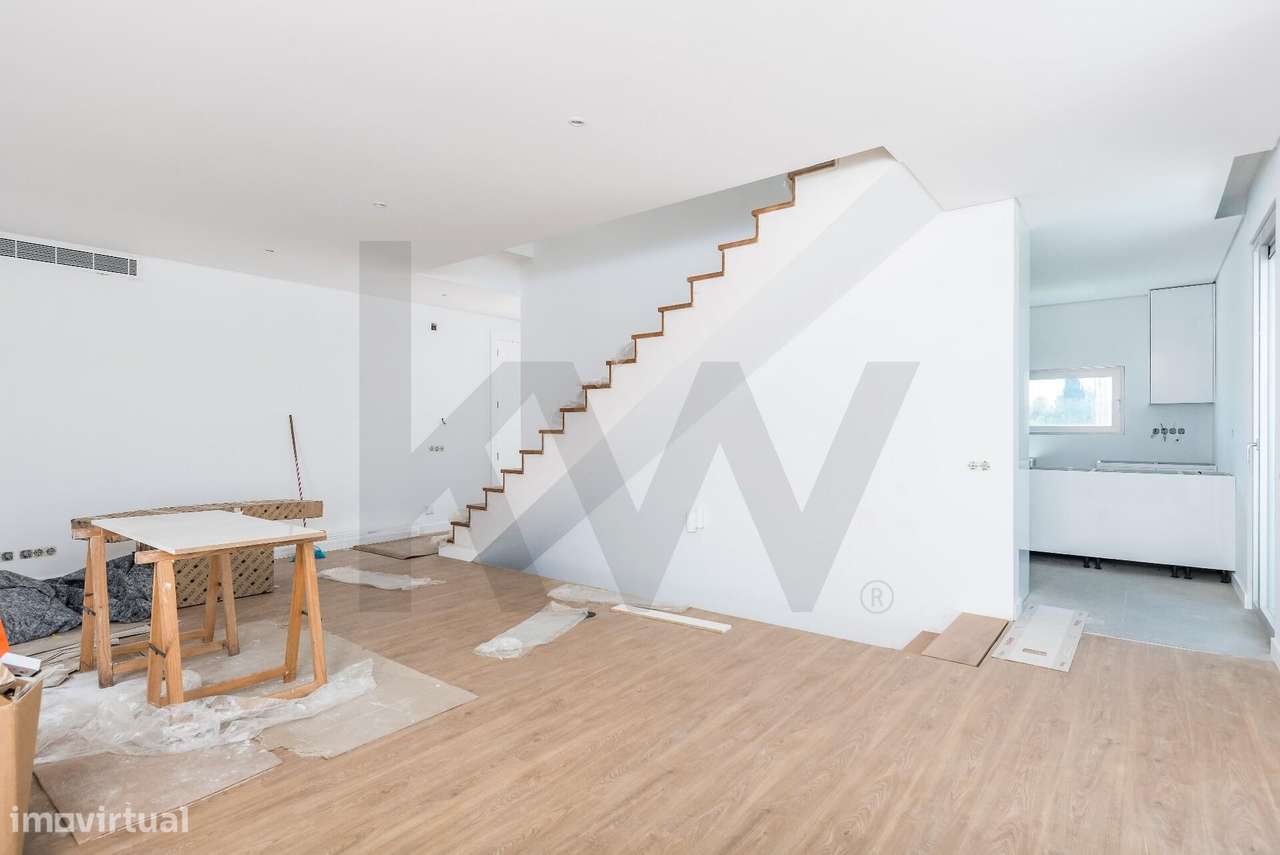 Moradia T4 Contemporânea - Jardim - Garagem para 2 viaturas, Piscina - - Grande imagem: 5/44