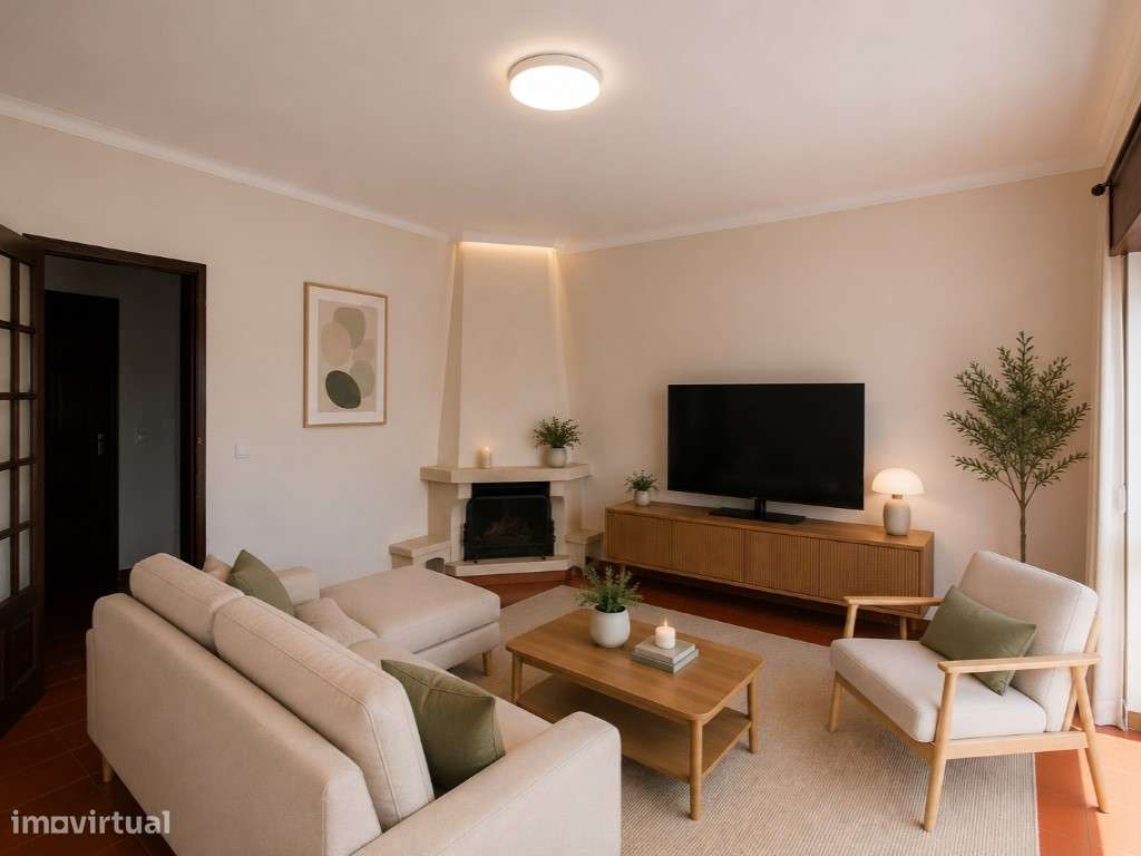 T3 para Remodelar no Centro de Samora Correia | Excelente Potencial-6
