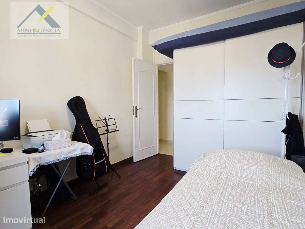 Apartamento T3 remodelado no Bairro do Liceu em Setúbal-18