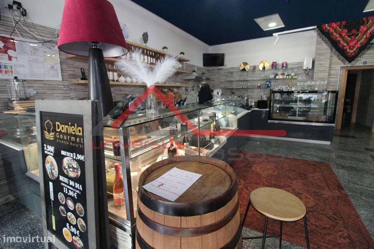 Loja Comercial na Baixa de Setúbal - Grande imagem: 5/12