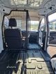 Ford Transit Courier - 11