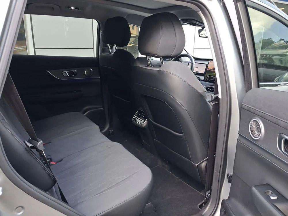 chery tiggo-8