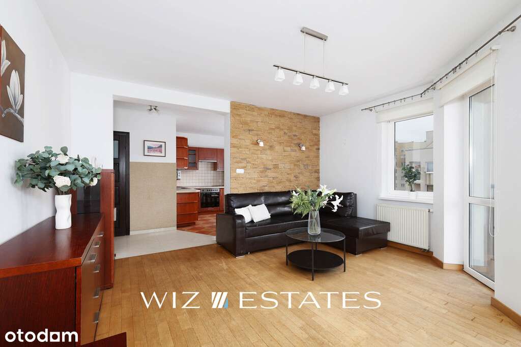 Przestronne 3-pok. mieszkanie, ul. Bujaka-0