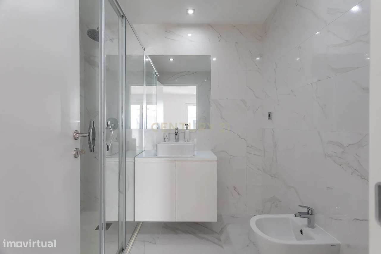 Sintra - Algueirão, apartamento T2 com garagem a estrear-7