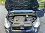 Ford S-Max - 16