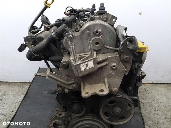 Silnik słupek diesel wtryski pompa Fiat Punto II 1.3JTD 70KM COMBO 199A3000 - 3