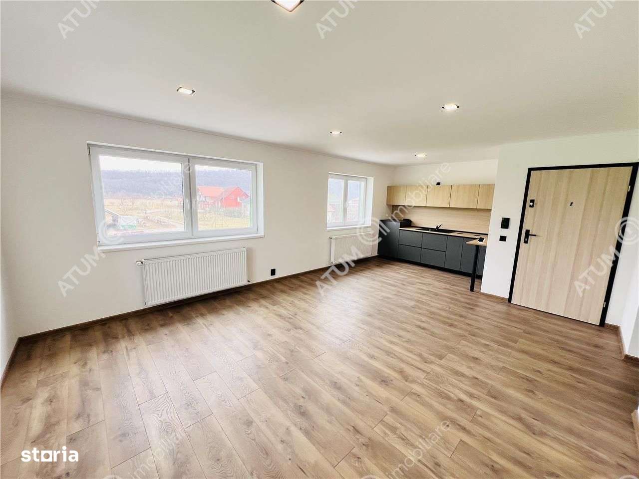 Spatiu birouri 344 mp si curte proprie localitatea Talmaciu Sibiu - Imagine principală: 2/20