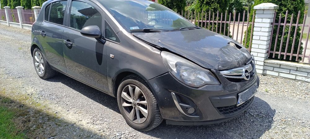 Opel Corsa D 1.2 16V Cosmo S&S 2014