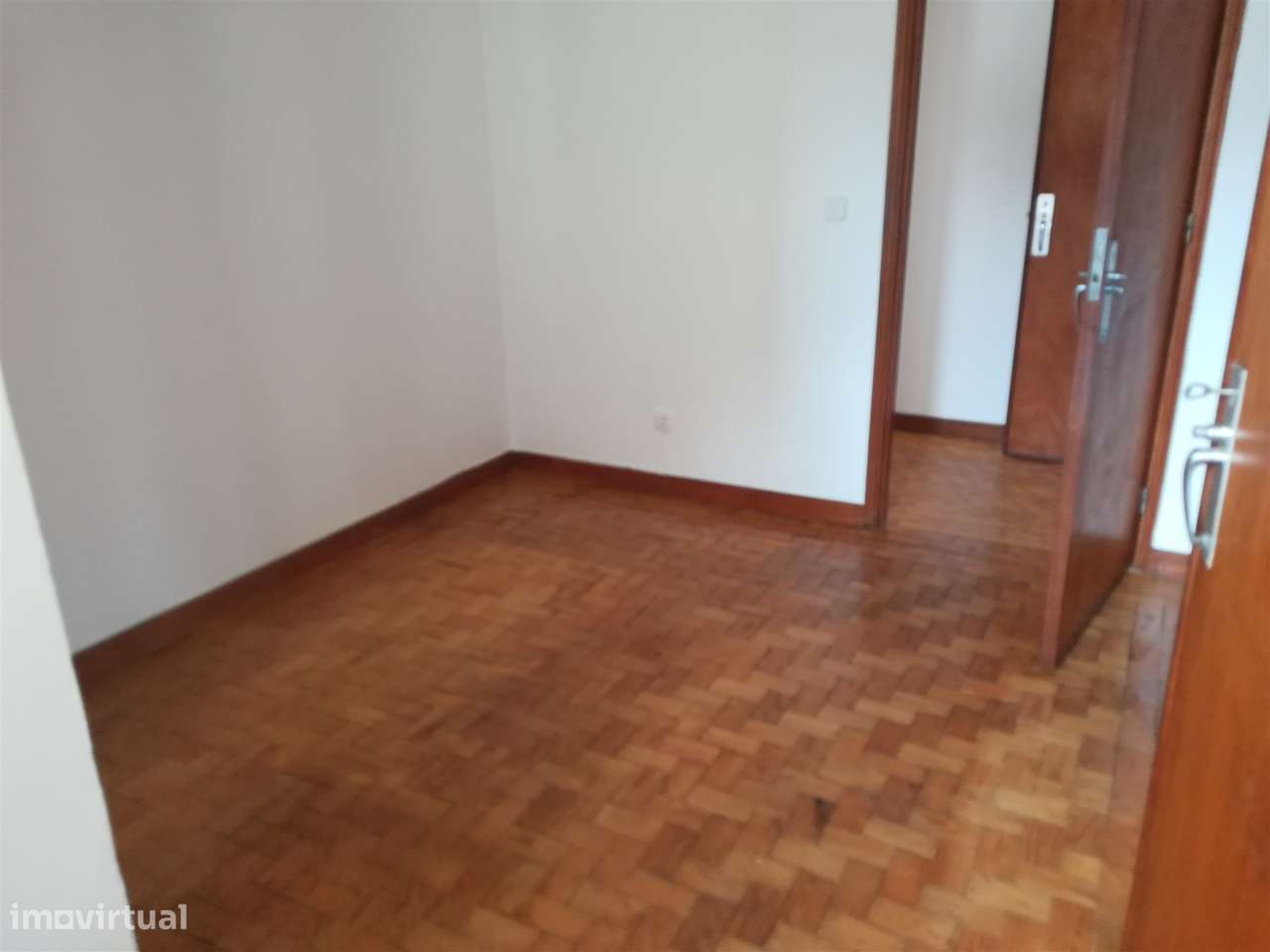 Apartamento T4 - Bairro Norton de Matos - Coimbra/Venda-22