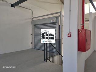 Armazém em União das freguesias de Sacavém e Prior Velho - Grande imagem: 3/25