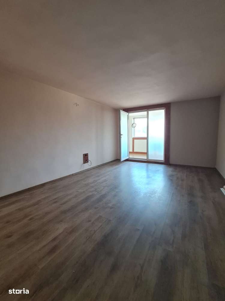 Vanzare Vila P+1Et+M cu 405 mp teren, in Galati, langa Sopping City-5