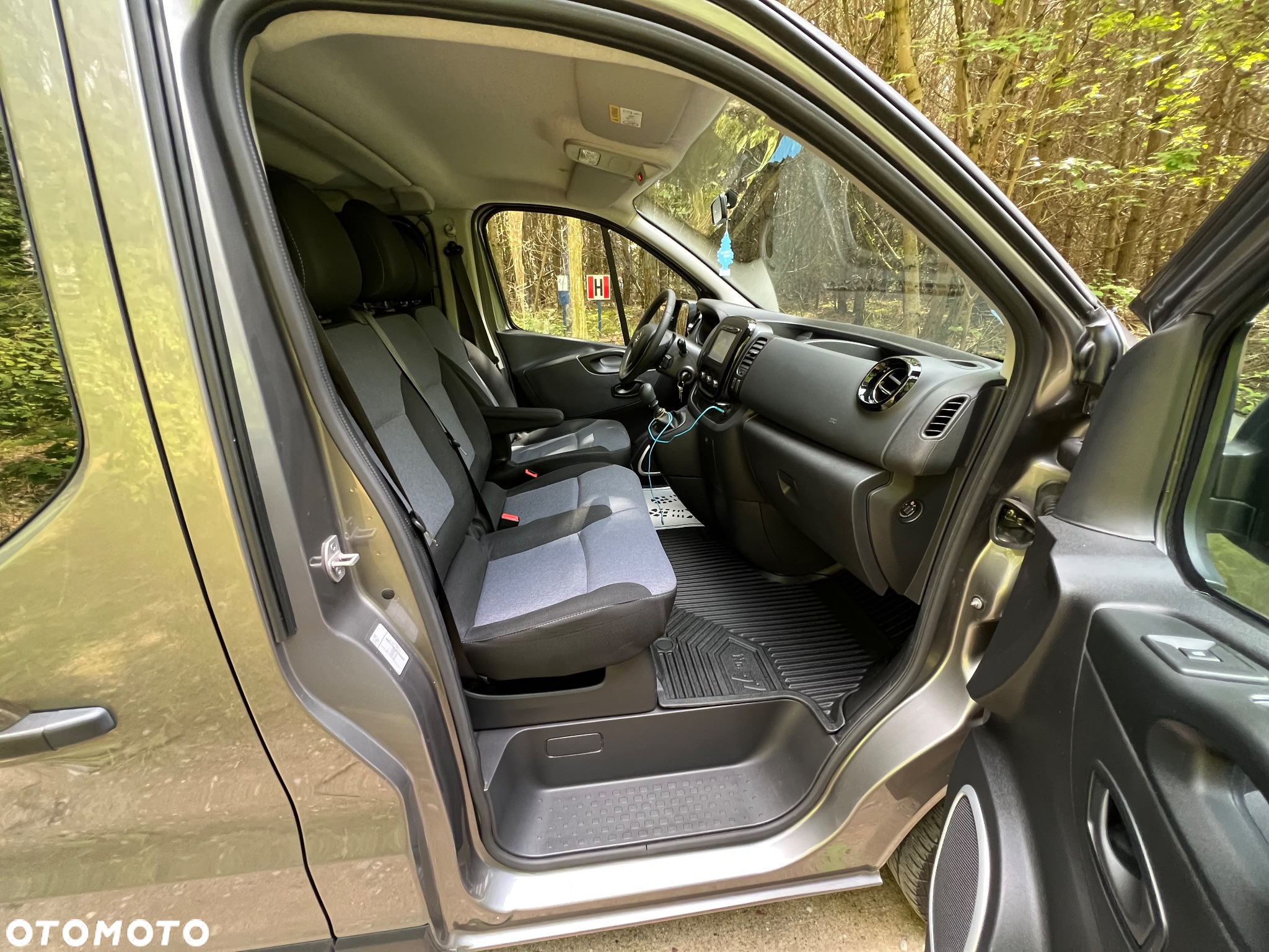 Opel Vivaro Tourer 1.6 CDTI L2 - 11