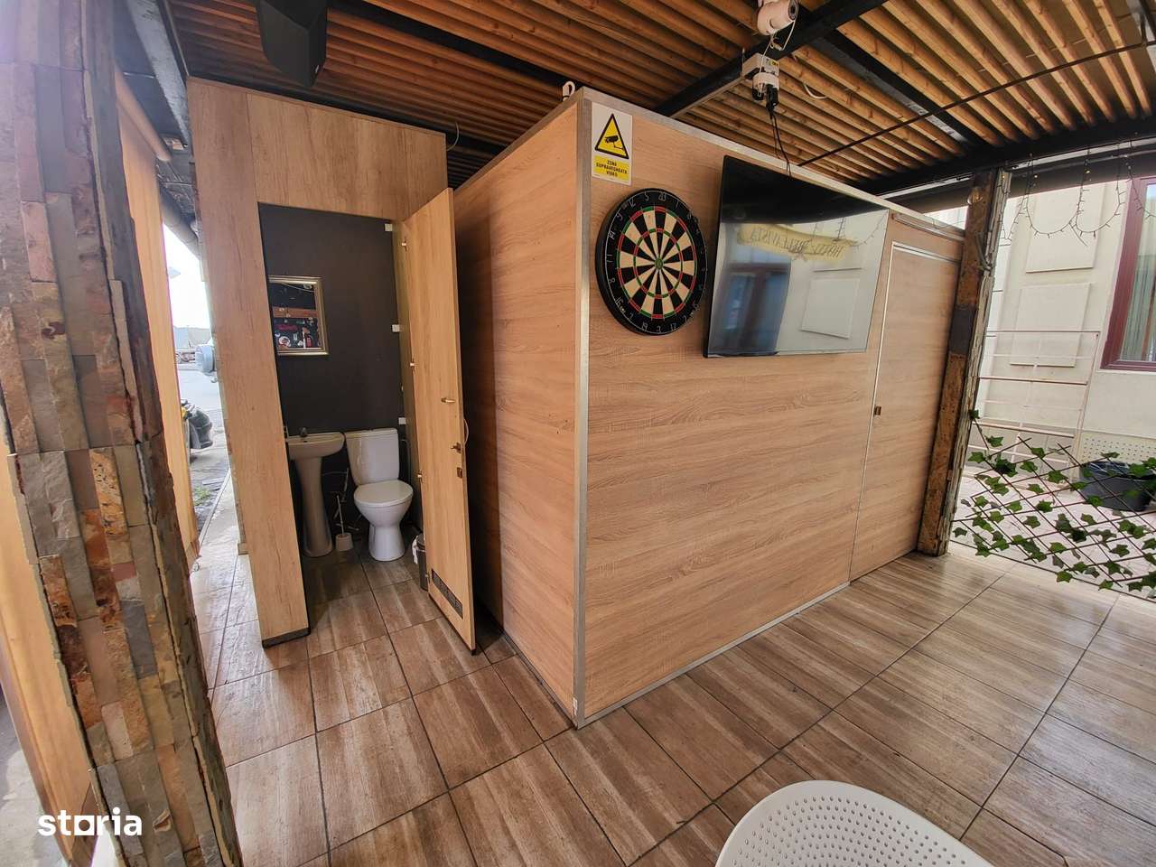 De vânzare afacere Fast-Food complet utilată – Deta, locație centrală-4