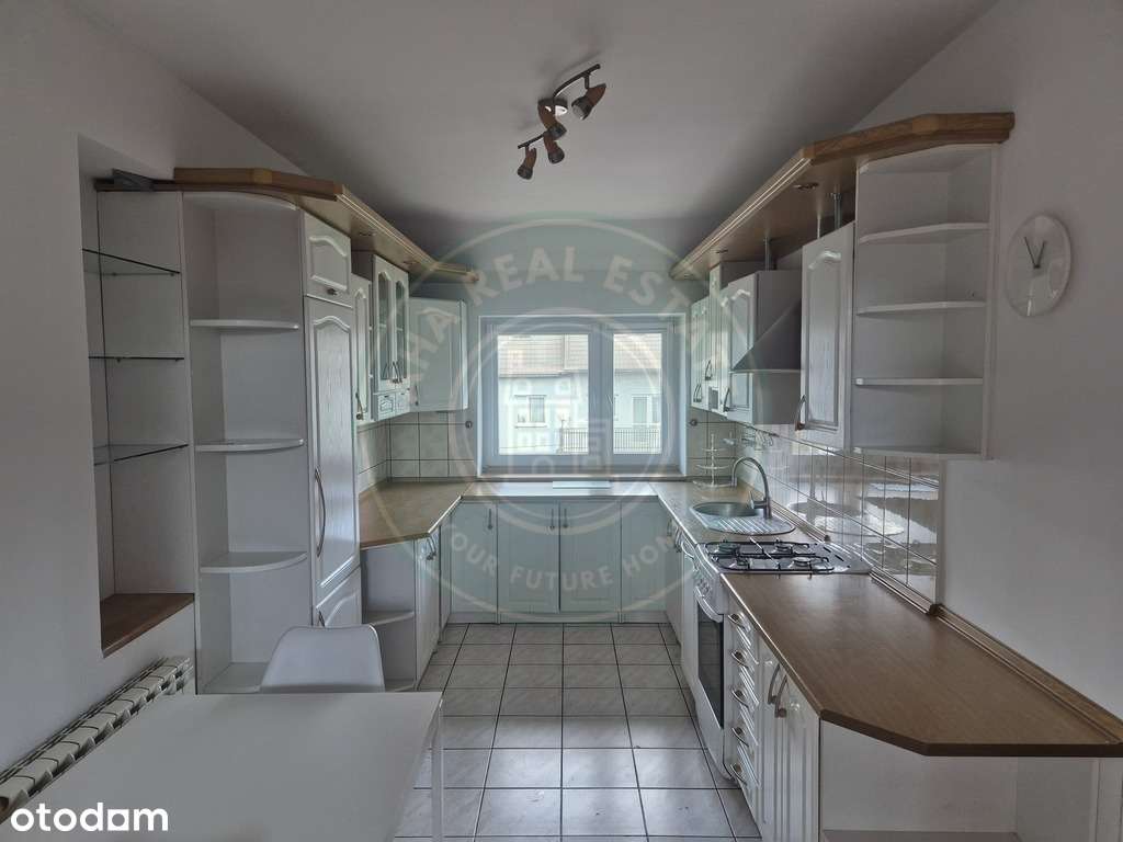 Dom wielorodzinny w cichej okolicy blisko lasu-18