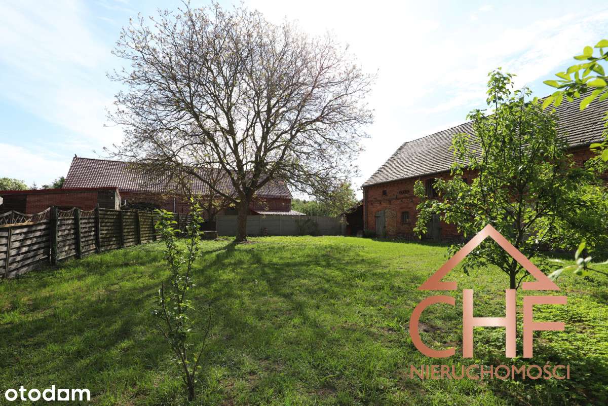 Dom parterowy z pomieszczeniami gospodarczymi-6