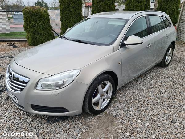 Opel Insignia 1.6 Turbo Sports Tourer Cosmo - 4