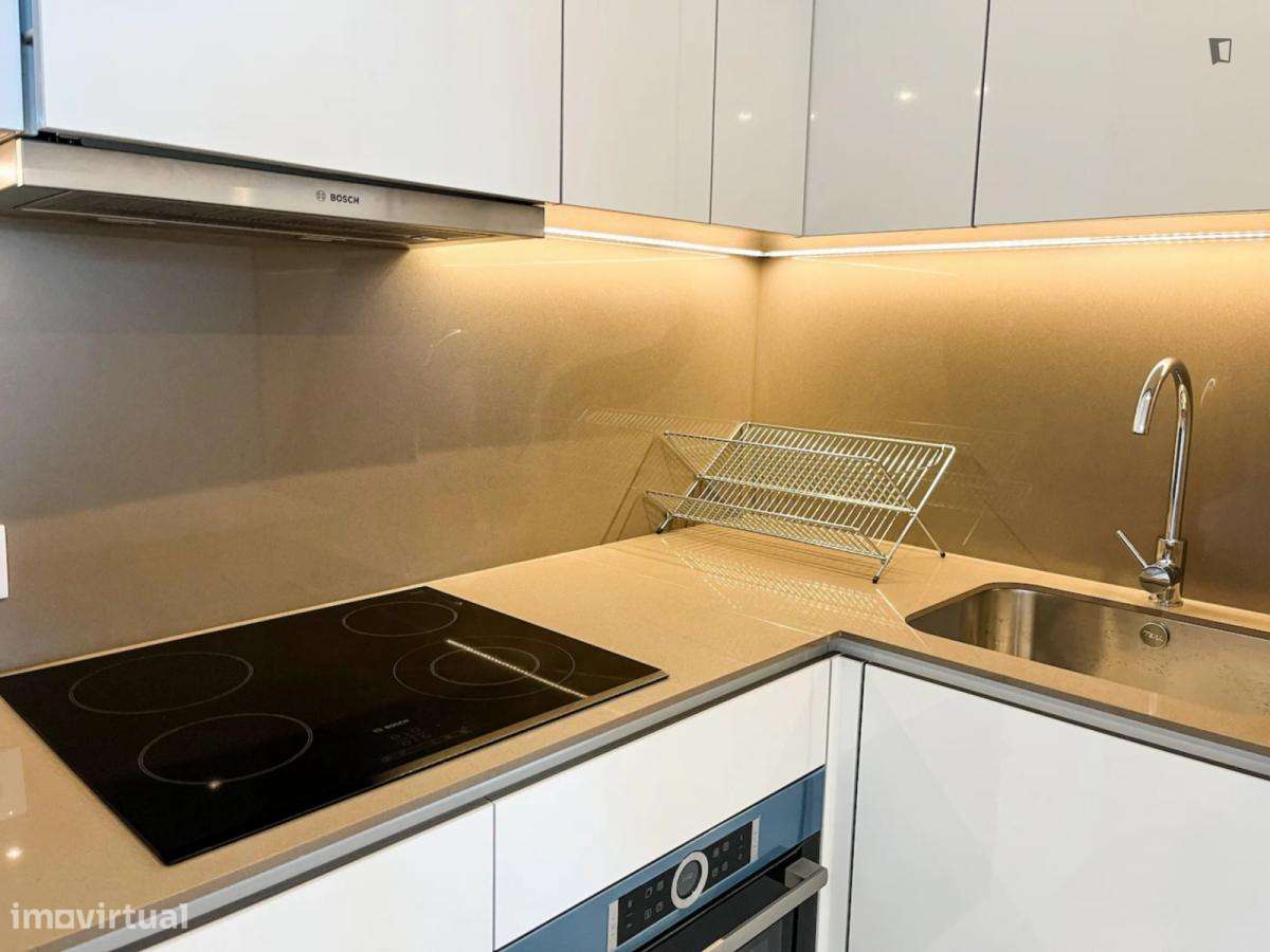 Estúdio - localizado em Senhora da Hora Porto - Grande imagem: 4/7