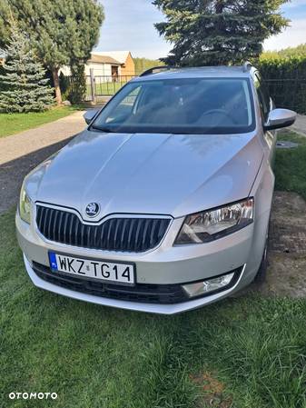 Skoda Octavia Combi 1.6 TDI (Green tec) DSG Ambition - 3