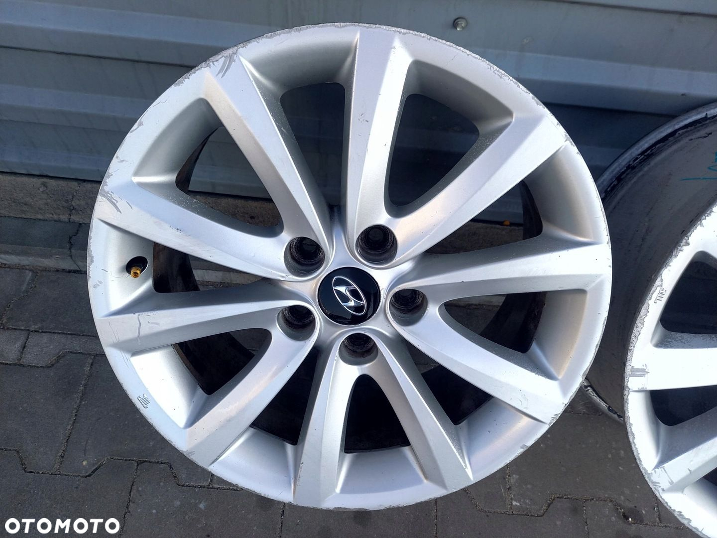 FELGI ALUMINIOWE 17 HYUNDAI I40 12R - 2