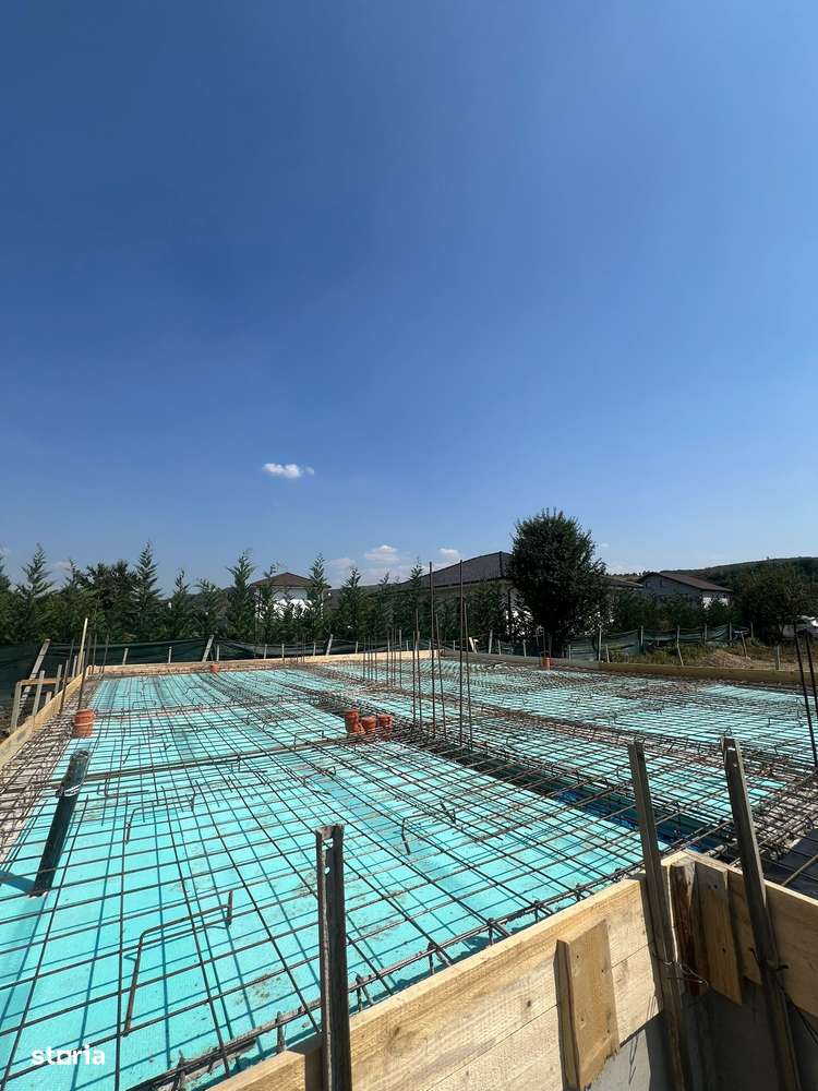 Casa P+1E - Zavoaie + teren 500 mp - toate utilitatile - Imagine principală: 5/11