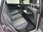 Renault Scenic 2.0 16V Privilege - 9