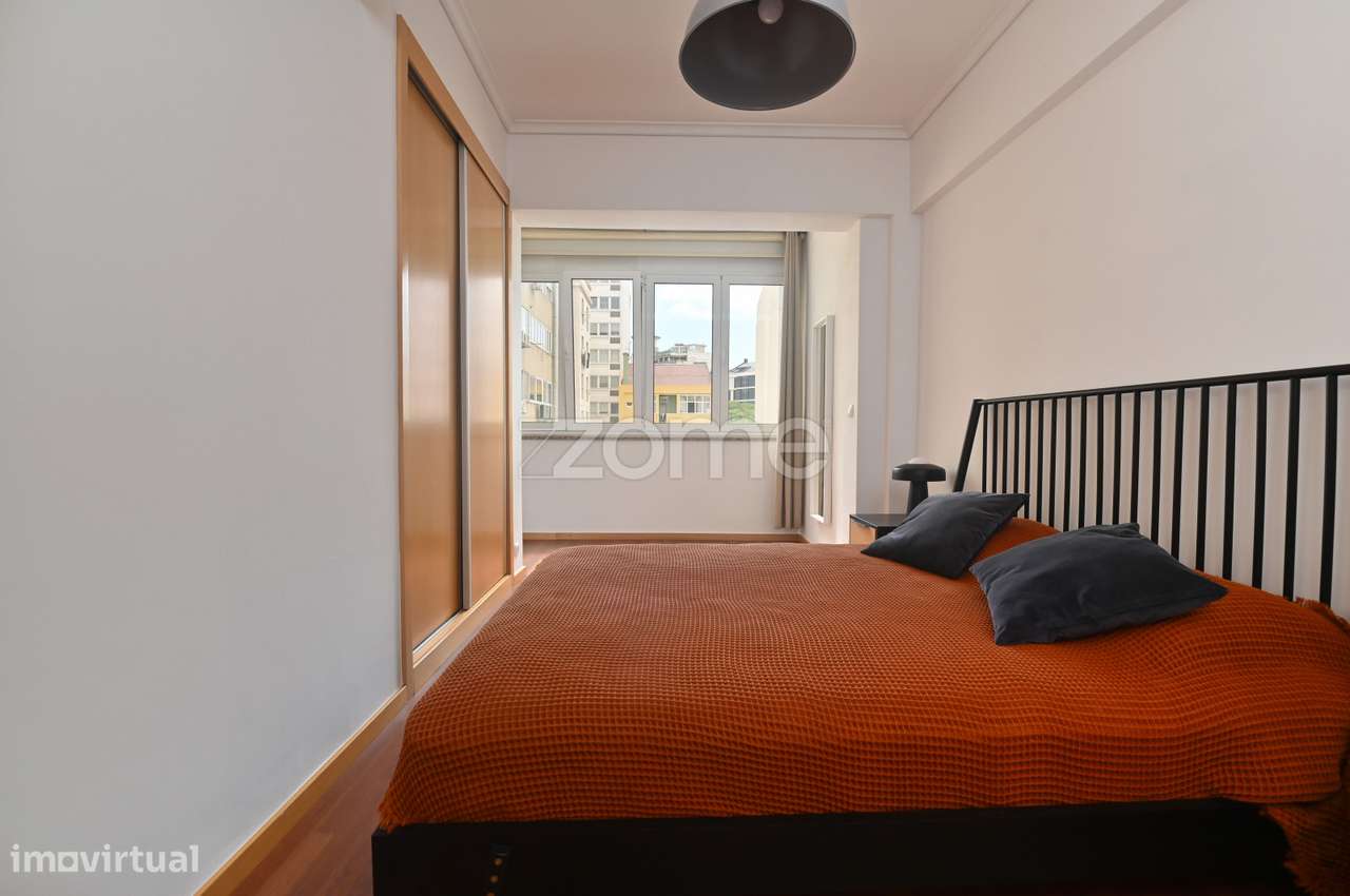 Apt T3 totalmente renovado no centro de Lisboa, junto à Gulbenkian-39