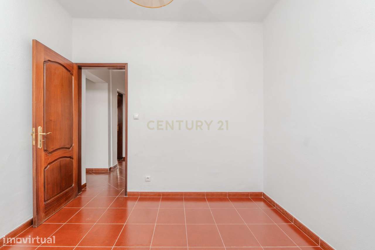 T2 na Rua Dr. Gama Barros 71 Alvalade, Lisboa-9