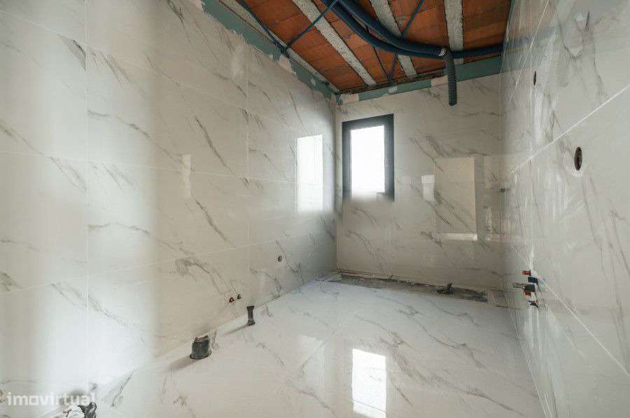 Moradia T3 térrea CHAVE NA MÃO em Turiz, Vila Verde.-11