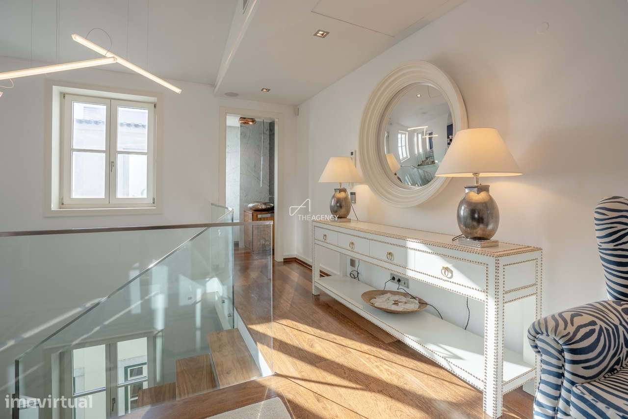 Duplex de luxo T2+1 com garagem no Chiado | 230 m² | Vistas panorâmica-9