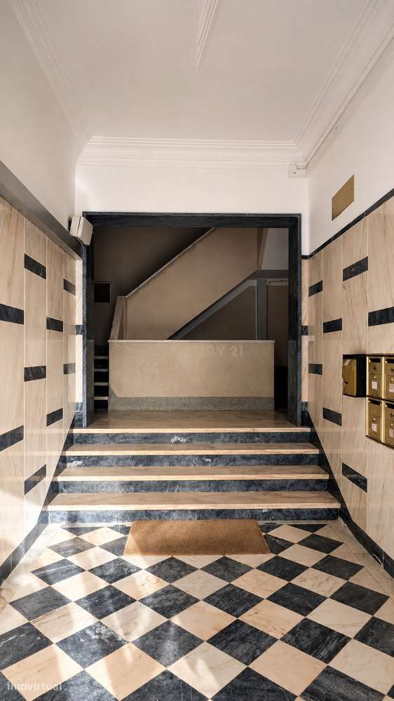 Apartamento T3 Central Almada Remodelado-9