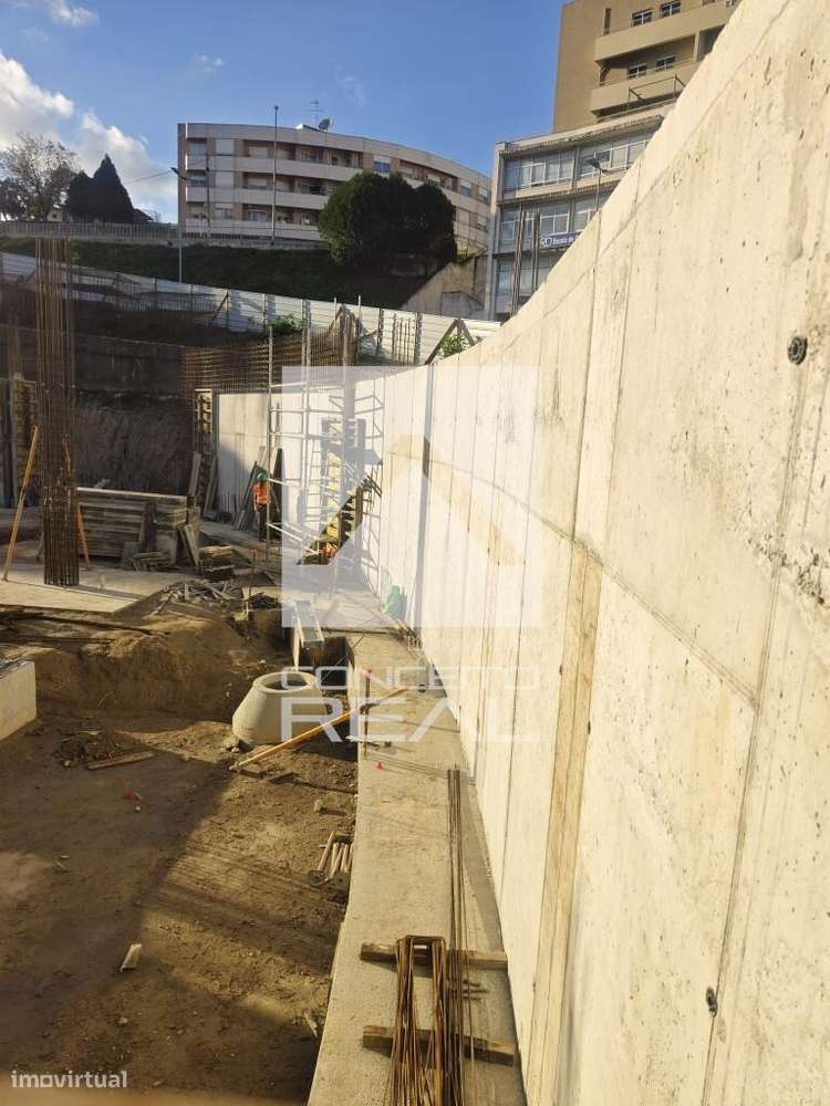 Apart. T3 c/ Box p/ 2 viat. Novo - Lordelo (Paredes) - Grande imagem: 5/12