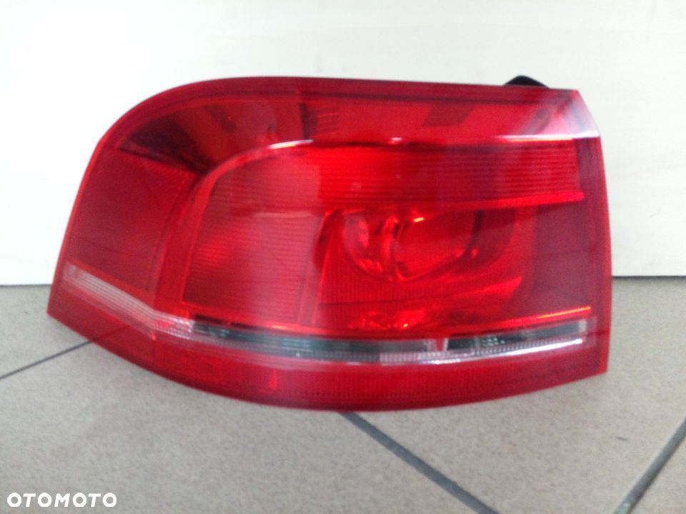 Vw Passat b7 Kombi lewa lampa tył EU - 1