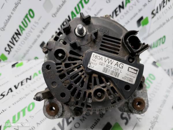 Alternador Volkswagen Passat (3C2) - 4