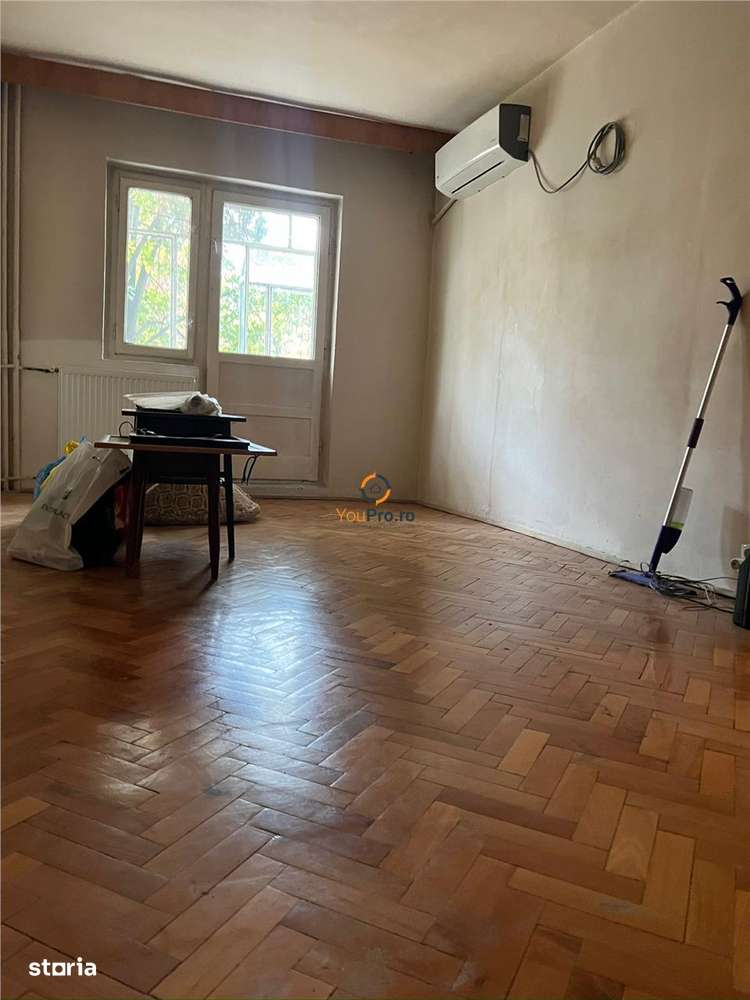 Decomandat 2 camere etaj 1 zona Aradului-6