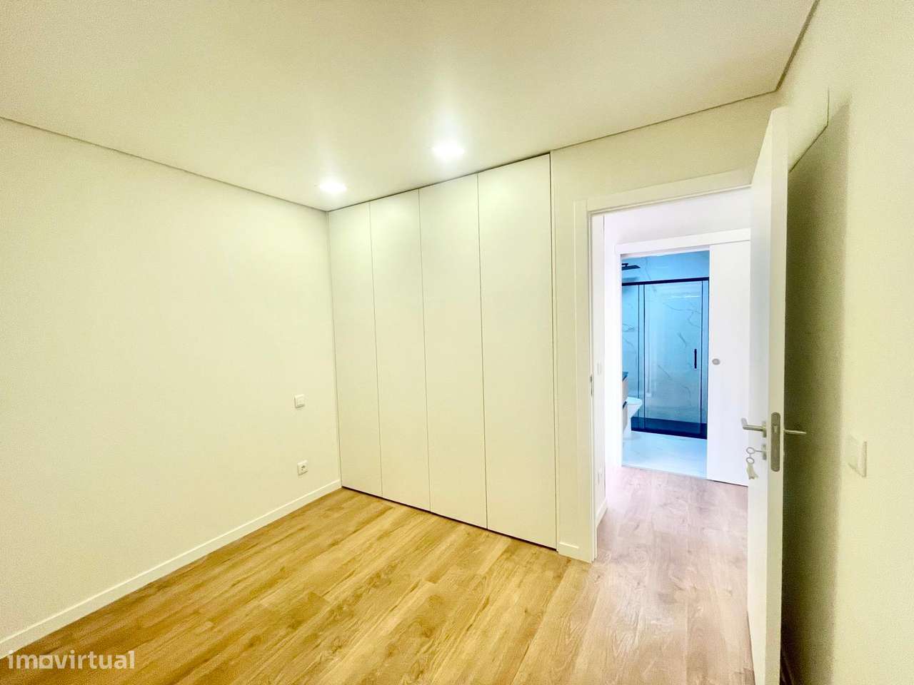 Andar Moradia T2+1  totalmente renovado com terraço em Fradelos, Braga-3