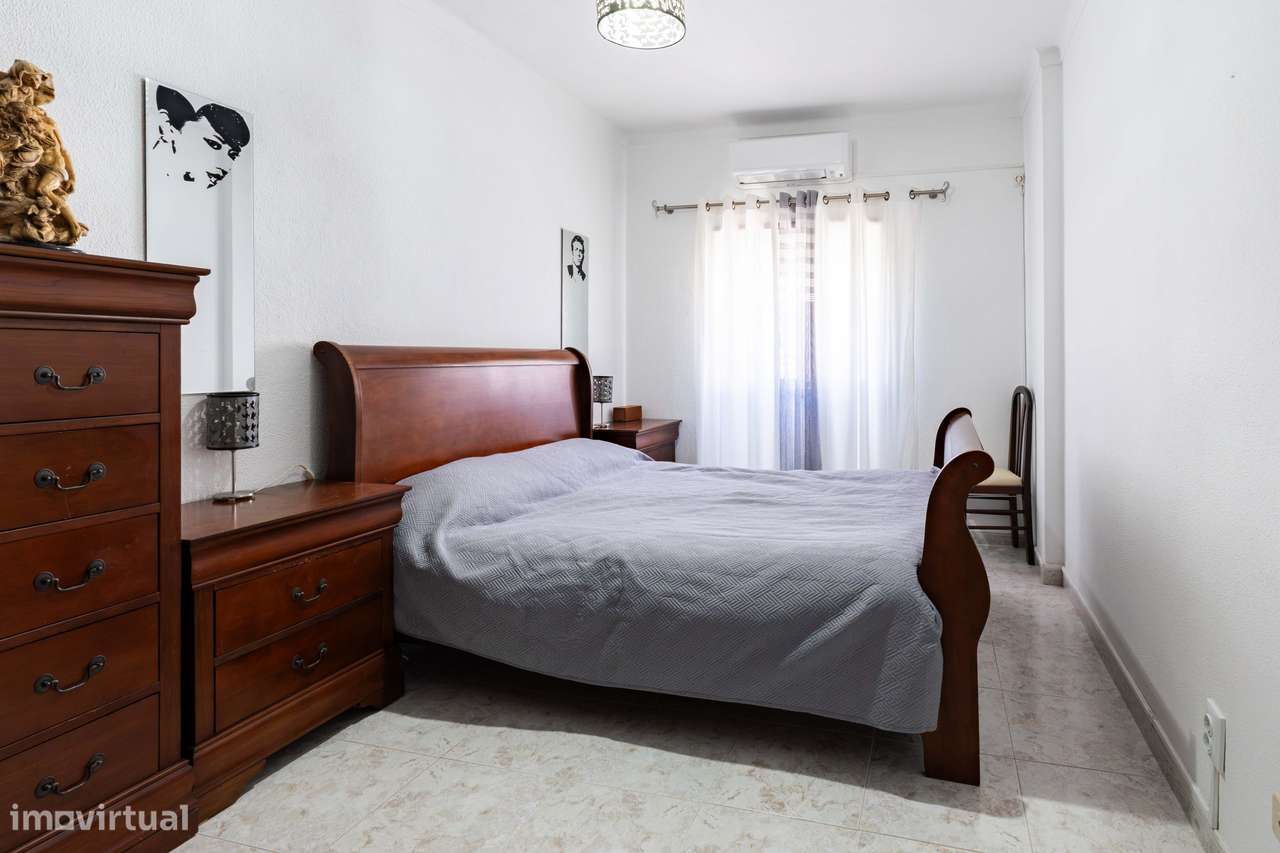 Oportunidade no Pinhal Novo Apartamento T2-6