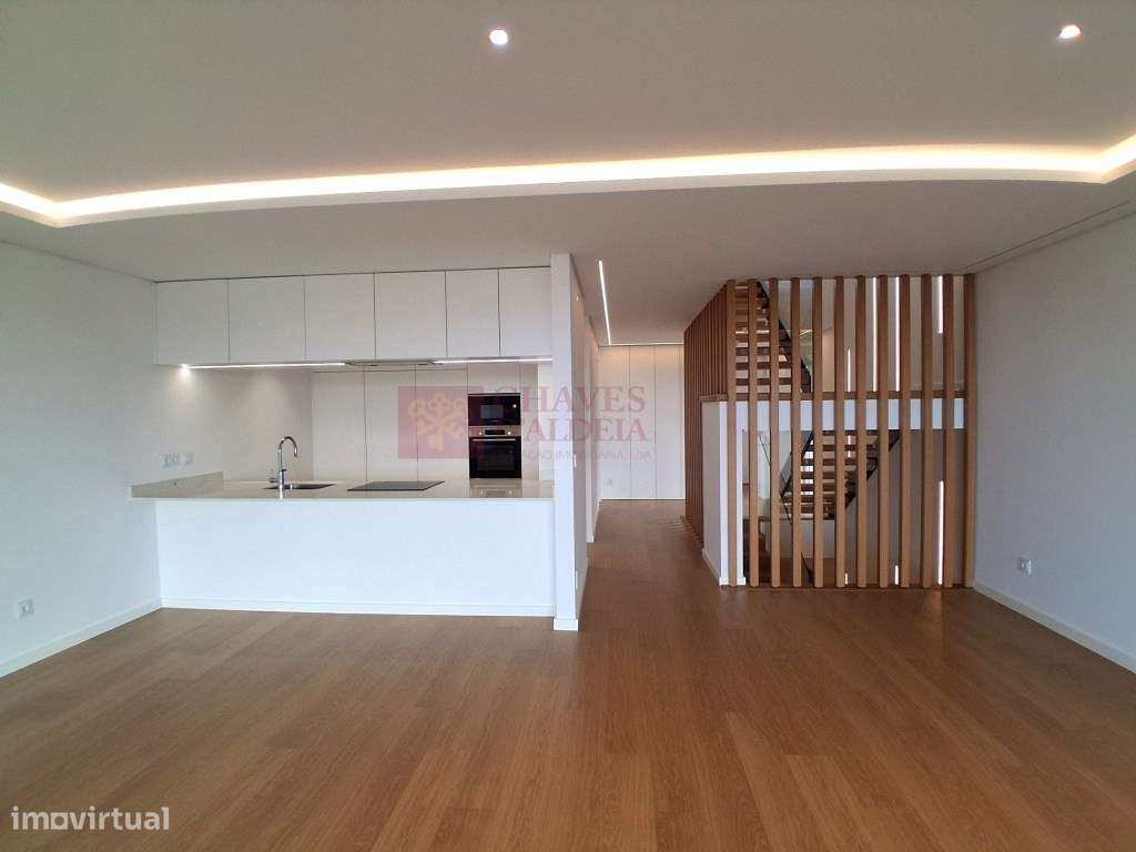 Ericeira - Moradia T4 a estrear - Conforto, Piscina e Vista 180º'-7