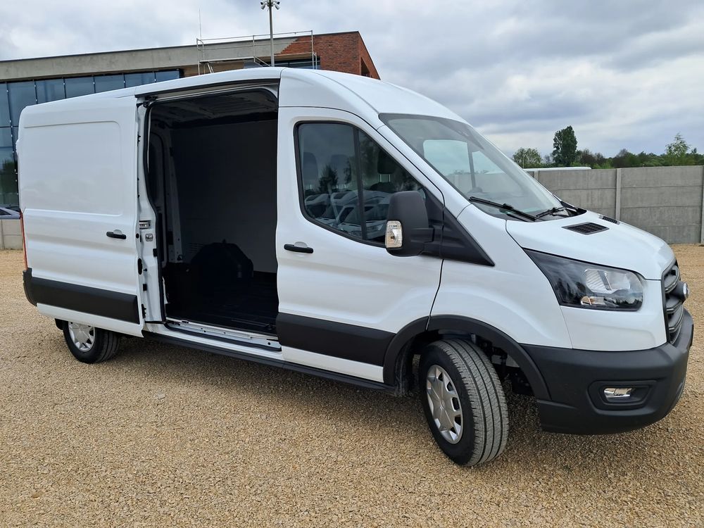 Ford Transit 2025