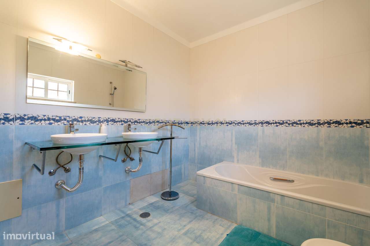 Moradia em Ferragudo com Vista para o Rio-22