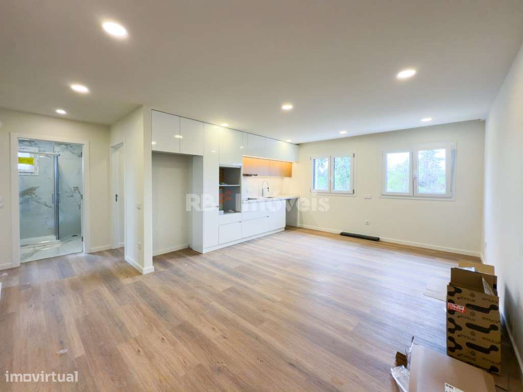Apartamento Novo T3 c/ Varanda e Elevador- Cidade de Santarém-8