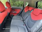 Kia Soul 1.6 CRDI Dream-Team Edition - 8