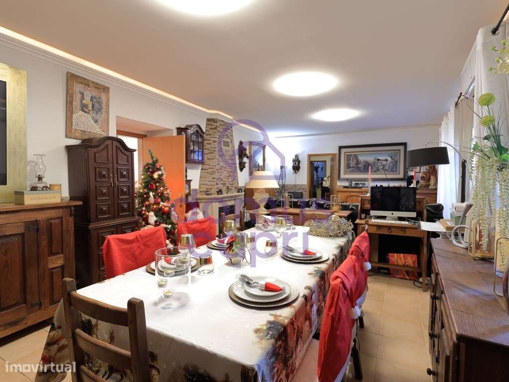 Moradia T4 com Piscina e Garagem em Peral - São Brás de Alportel-20