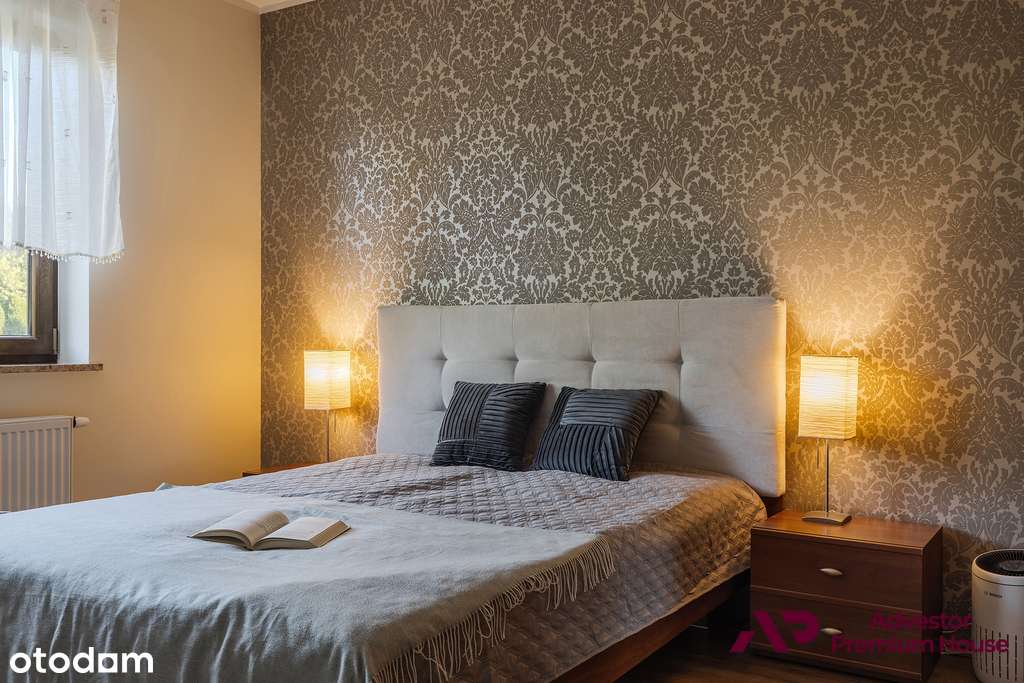 Parterowy dom z widokiem na las i zielonym ogrodem-13