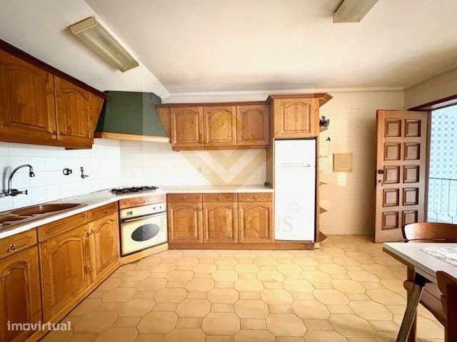 Apartamento T2 com terraço no Centro de Ovar - Grande imagem: 2/13